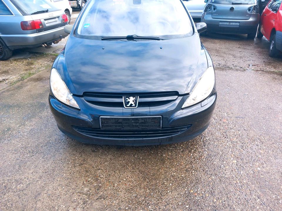 Peugeot 307 Typ 3 NF4 Bj.2004 schwarz 80kw Schlachtfest ab 1 Euro in Hamm