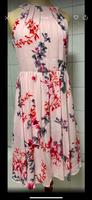 Sommer Kleid leicht mit floralem Muster NEU mit Etikett!! Baden-Württemberg - Staufen im Breisgau Vorschau