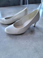 Brautschuhe wie Neu, Gabor, Echtleder Hessen - Felsberg Vorschau