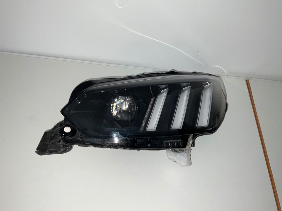 Peugeot 208 LED Scheinwerfer links 9810601980 90048730 ✓ in Essen