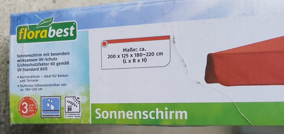 Sonnenschirm, Rechteck-Ausführung, neu, noch ovp. in Simbach