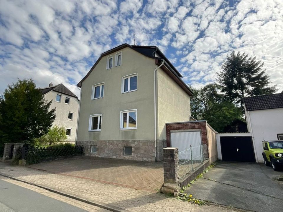 Dreifamilienhaus mit einer Garage in Seesen