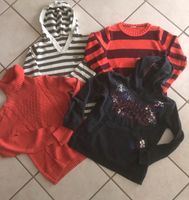 Mädchen Hoodie Sweatshirt Strick Pulli Tom Tailor s.Oliver 152 Nordrhein-Westfalen - Hüllhorst Vorschau