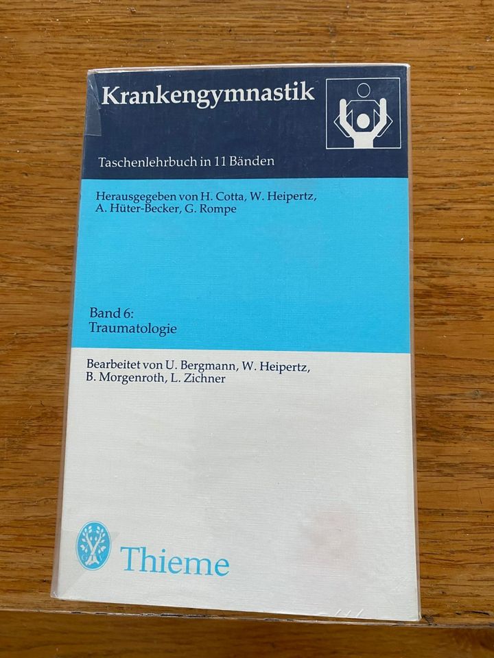 Krankengymnastik 1€ pro Buch - Schnäppchen! in Würzburg