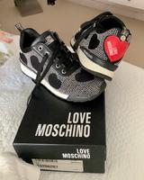 Moschino ❤️Sneaker Damen Gr.37 wie NEU NP 299 Euro Aschersleben - Winningen Vorschau