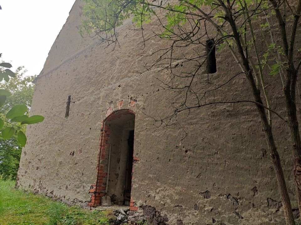 Hier kann Ihr Traum vom großzügigen Wohnen in ruhiger Lage mit unverbauten Blick in die Natur  von Sitzenroda wahr werden. in Schildau