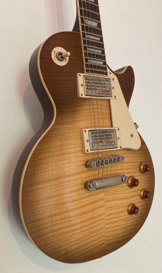 Epiphone Les Paul Honey Burst Standard Plus zu verkaufen! in Chemnitz