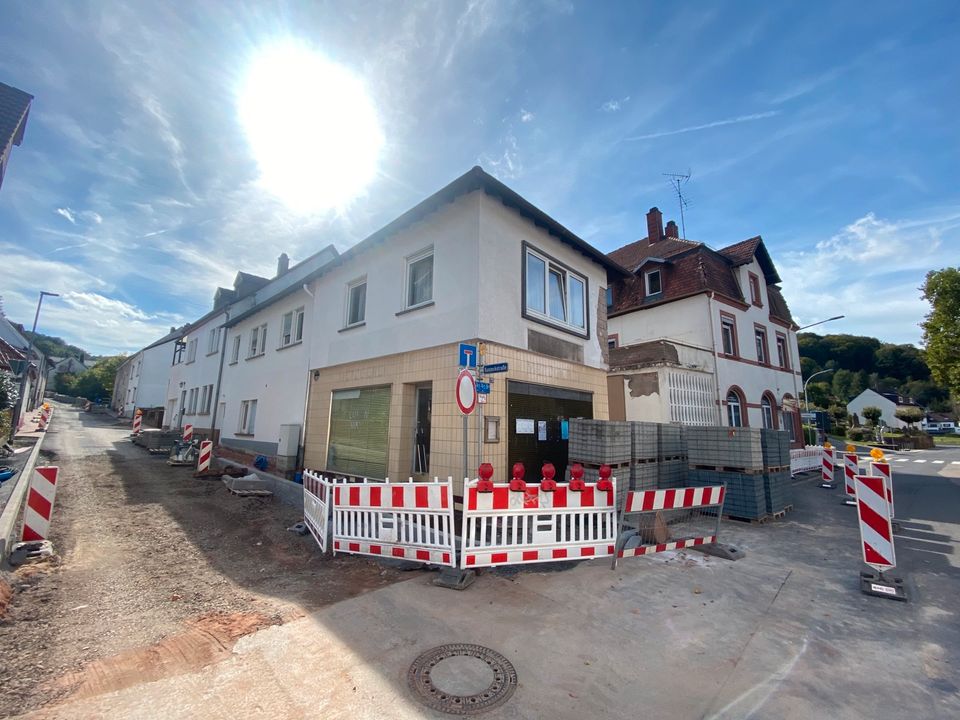 Zweifamilienhaus zum Sanieren in Pirmasens