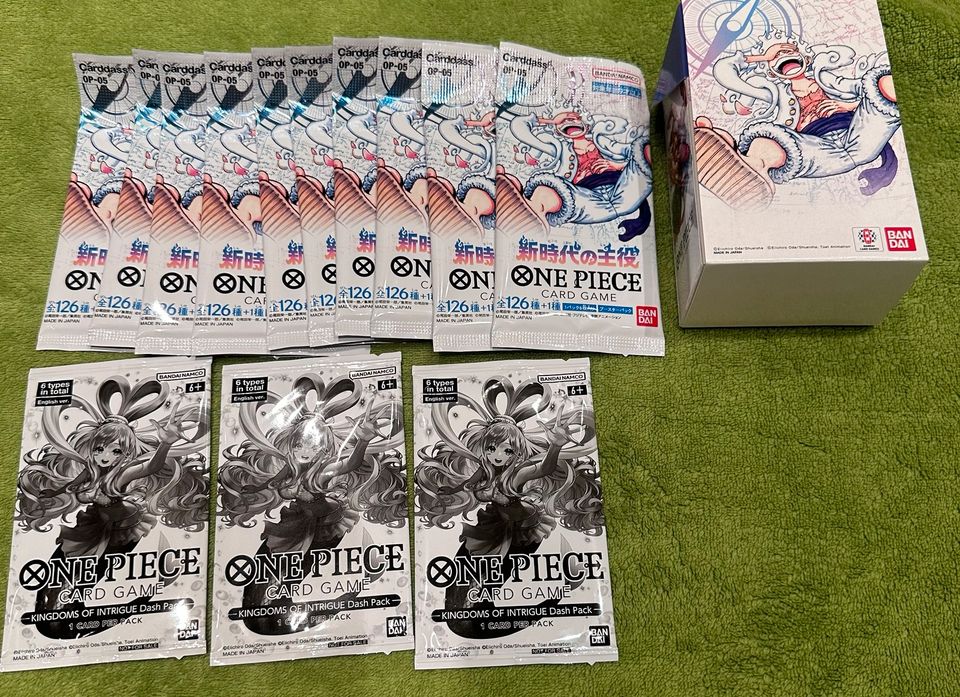 One piece op 05 booster und kingdoms of intrigue dash pack in Berlin