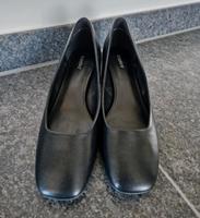 ❤️ Graceland Pumps Gr. 42 NEU schwarz Blockabsatz Schuhe TOP Nordrhein-Westfalen - Lippstadt Vorschau