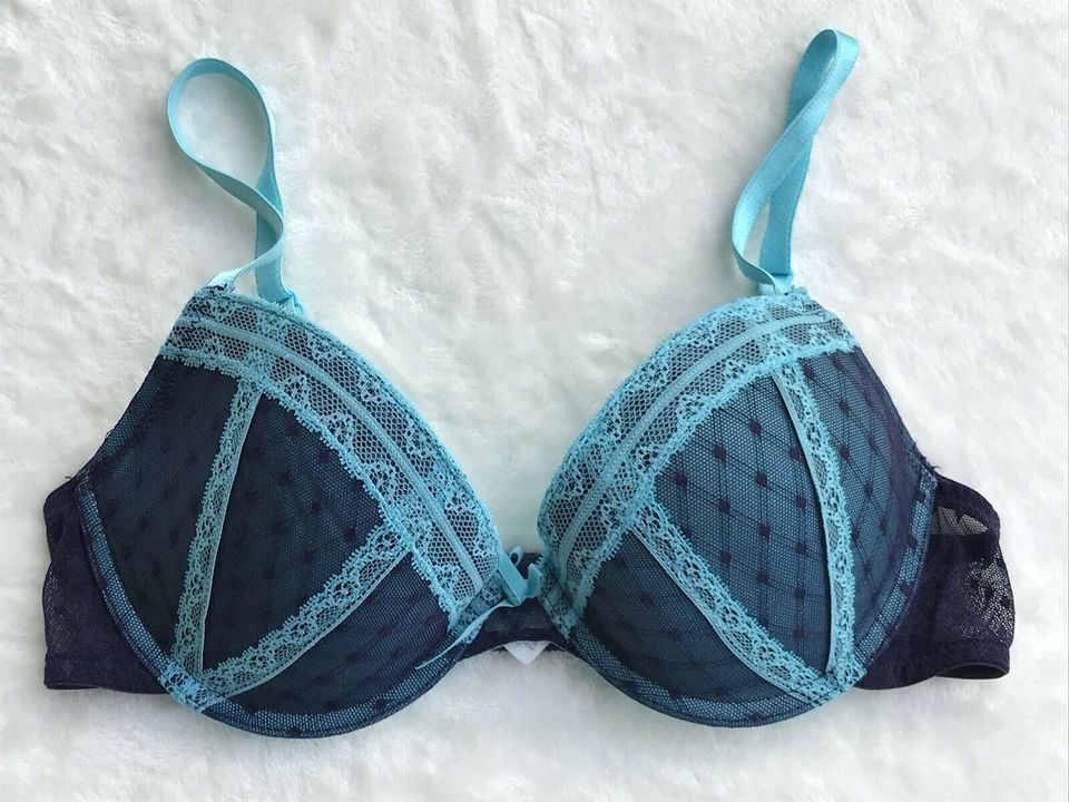 Dessous-Set von Lingerie dunkelblau-türkis in Schöllkrippen