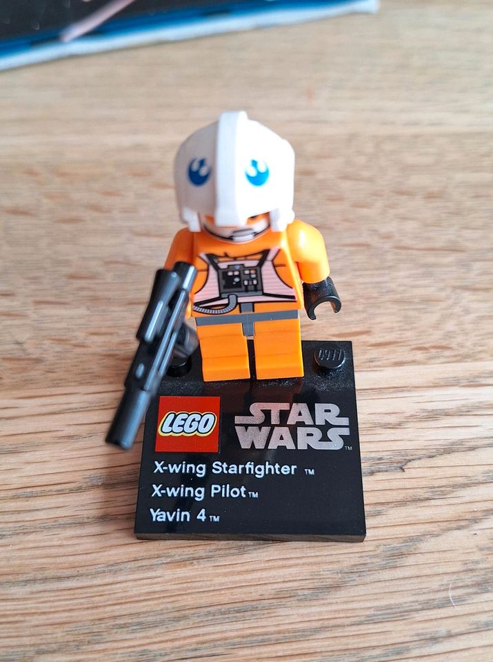 Lego Star Wars 9677 X-wing Starfighter Pilot Yavin 4 Planetserie in Schöneiche bei Berlin