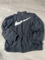 Nike Jacke schwarz neu Gr.M Rheinland-Pfalz - Wörrstadt Vorschau
