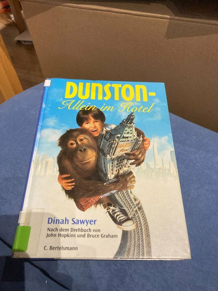 Dunston - Allein im Hotel von Dinah Sawyer in Herrischried