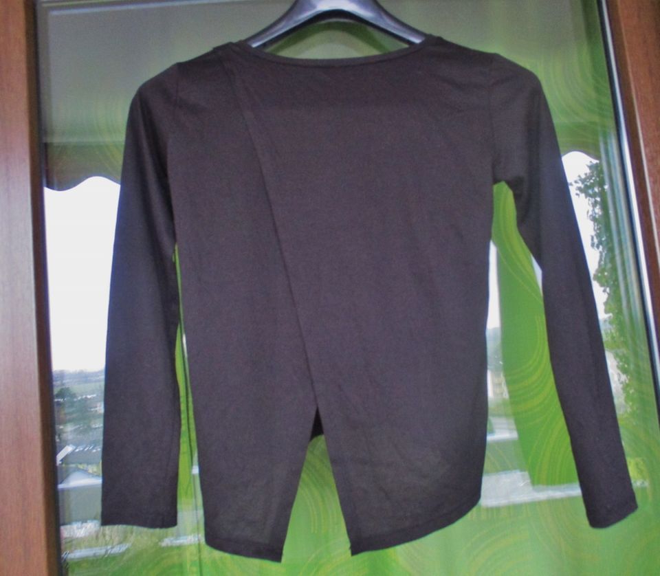 Tolles Shirt. Schwarz. H & M. Gr. 146-152, w. neu in Schwetzingen