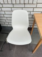 2 Weiße Stühle Niedersachsen - Molbergen Vorschau