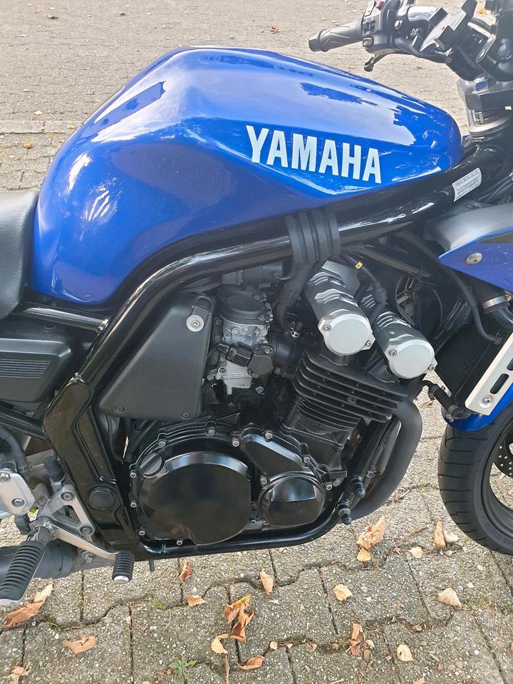 Yamaha FZS600 Fazer in Gelsenkirchen