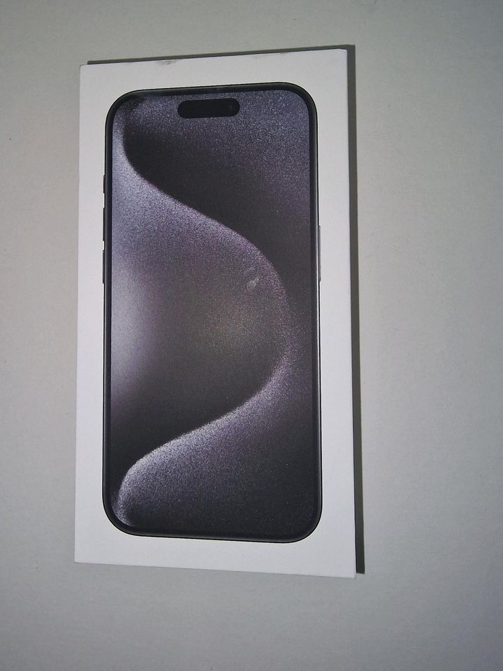 Apple iPhone 15 pro 128gb titan black neu ovp Rechnung in Leipzig