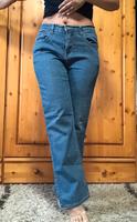 Jeanshose Schlaghose Gr.38-40 normale Taille Sommer Herbst Hessen - Stadtallendorf Vorschau