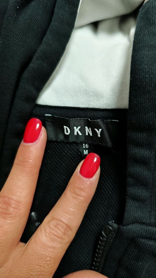 DKNY Sweatjacke gr 16 Jahre ( 176 ) in Arzfeld