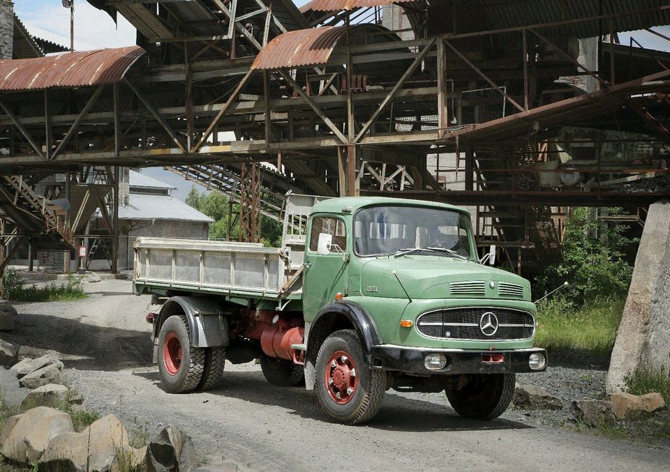 Mercedes Rundhauber Ersatzteile Reparatur Wartung Oldtimer LKW in  Rheinland-Pfalz - Selters, Gebrauchte LKW kaufen