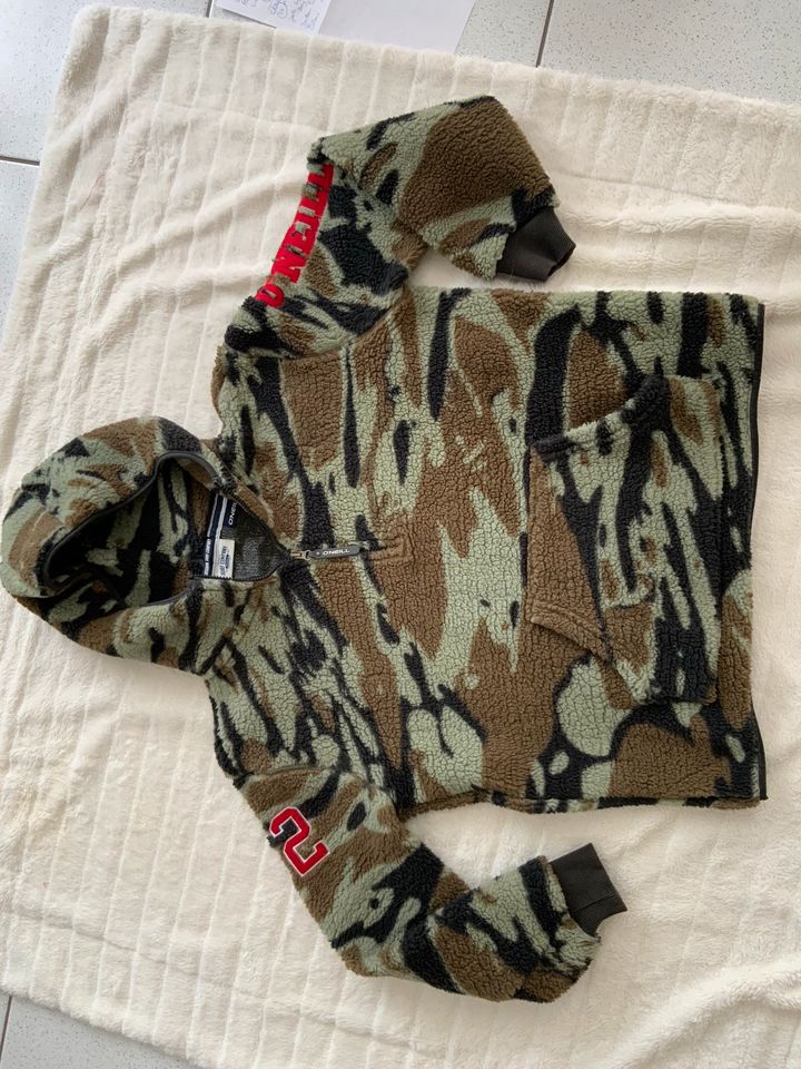 O‘Neill Fleece Pulli Camouflage Kapuze Gr S in Wiehl