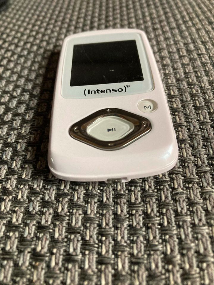 Intenso mobiler mini MP3 Player, defekt, 4 GB, mit OVP in Sachsen -  Dommitzsch | MP3 Player gebraucht kaufen | eBay Kleinanzeigen ist jetzt  Kleinanzeigen