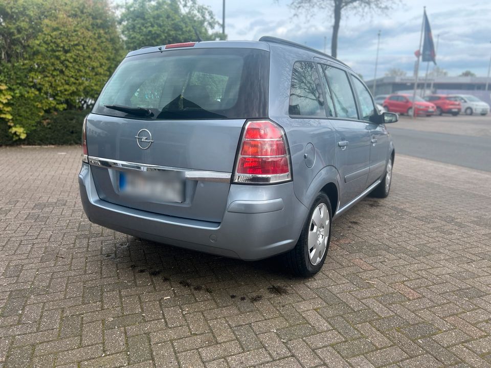 Opel zafira 1,6 Benzin  7 sitzer in Bremen
