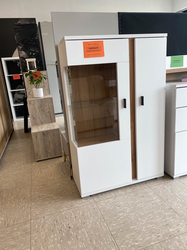 Highboard.Vitrine.Schrank.Wohnzimmer UVP 299€ in Kirchhain