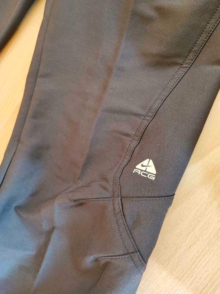 Nike ACG Razorhone Damen Freizeit Mode Straight Outdoorhose Neu G in Altenburg