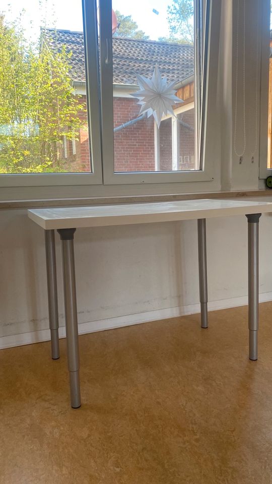 Schreibtisch / Küchentisch in Buchholz in der Nordheide