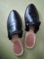 ZARA Pantoletten / Espadrilles > LEDER schwarz > Gr. 38 - wie NEU Berlin - Steglitz Vorschau