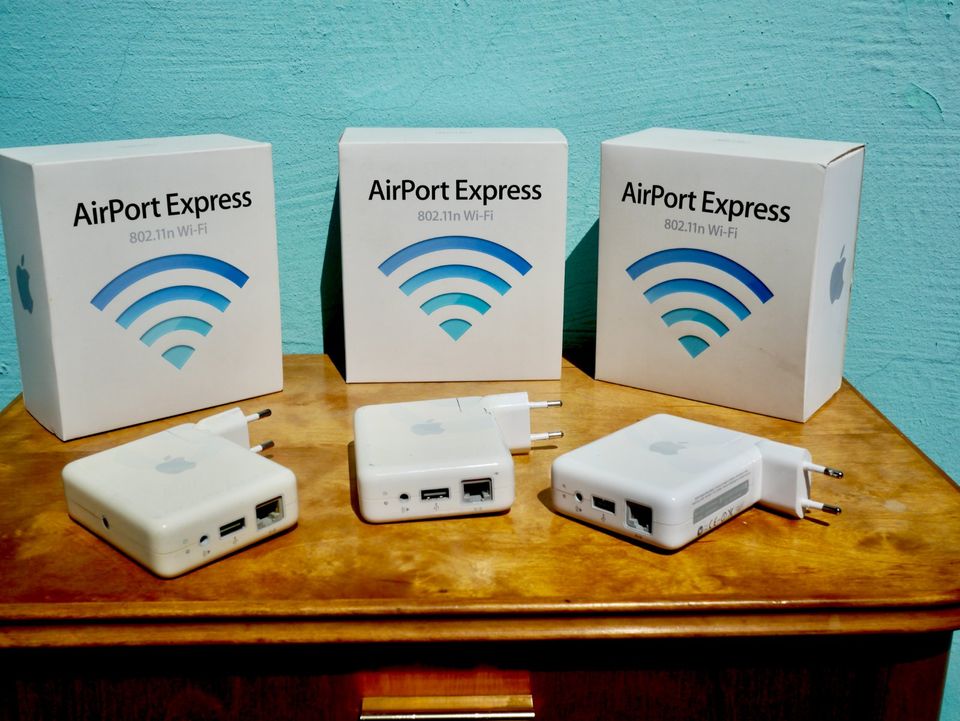 3x Apple Airport Express 802.11n Modell A1264 in OVP, NP 89€/267€ in Berlin