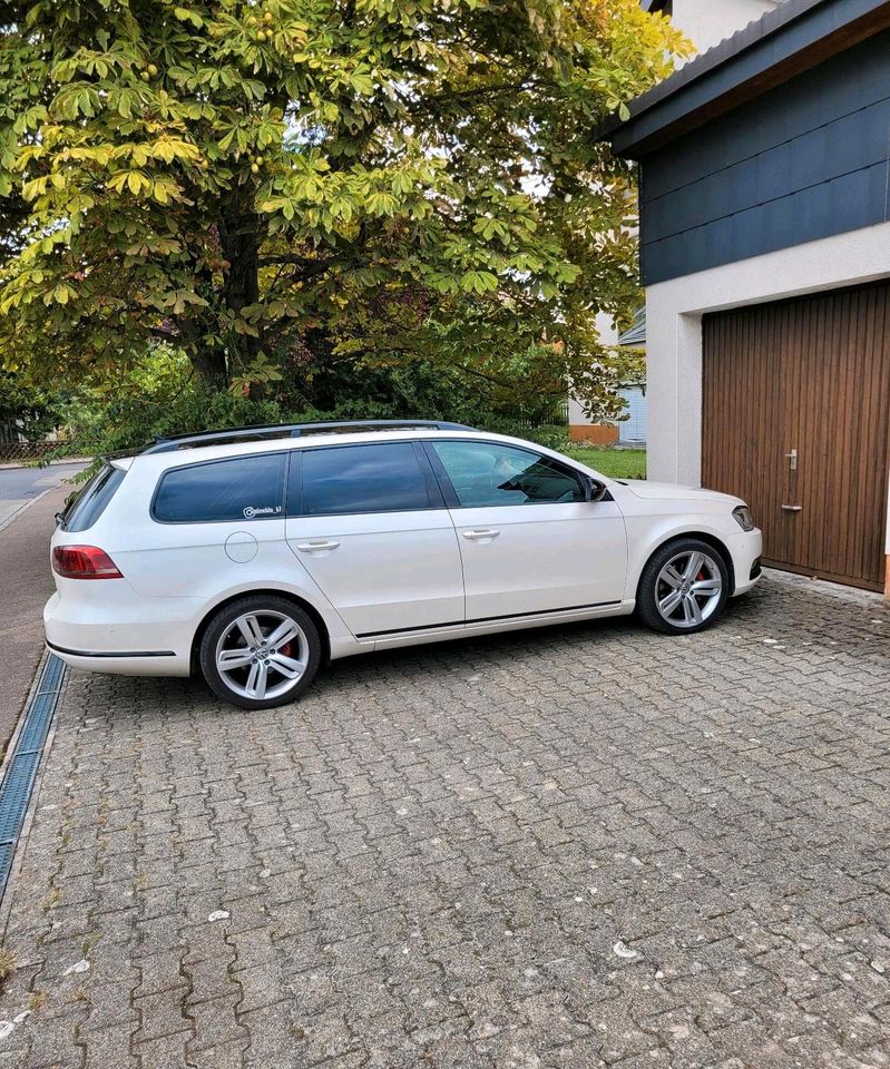 VW Passat B7 4Motion Highline (lückenloser VW-Service) in Mössingen