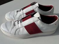 HUGO BOSS Herren Sneaker  Gr.43 rot weiß Berlin - Reinickendorf Vorschau