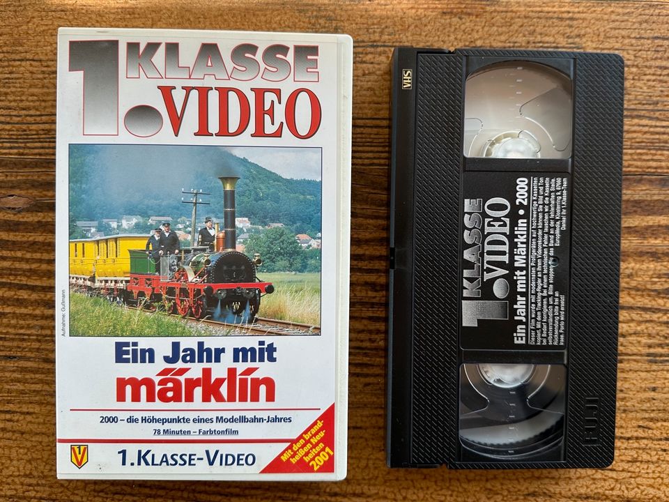 Märklin VHS Sammlung „Ein Jahr mit märklin“ in Seligenstadt