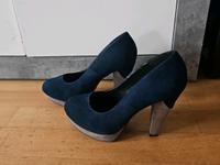 Neuwertige Pumps 38 dunkelblau beige highheels hohe schuhe Bayern - Hausen bei Würzburg Vorschau