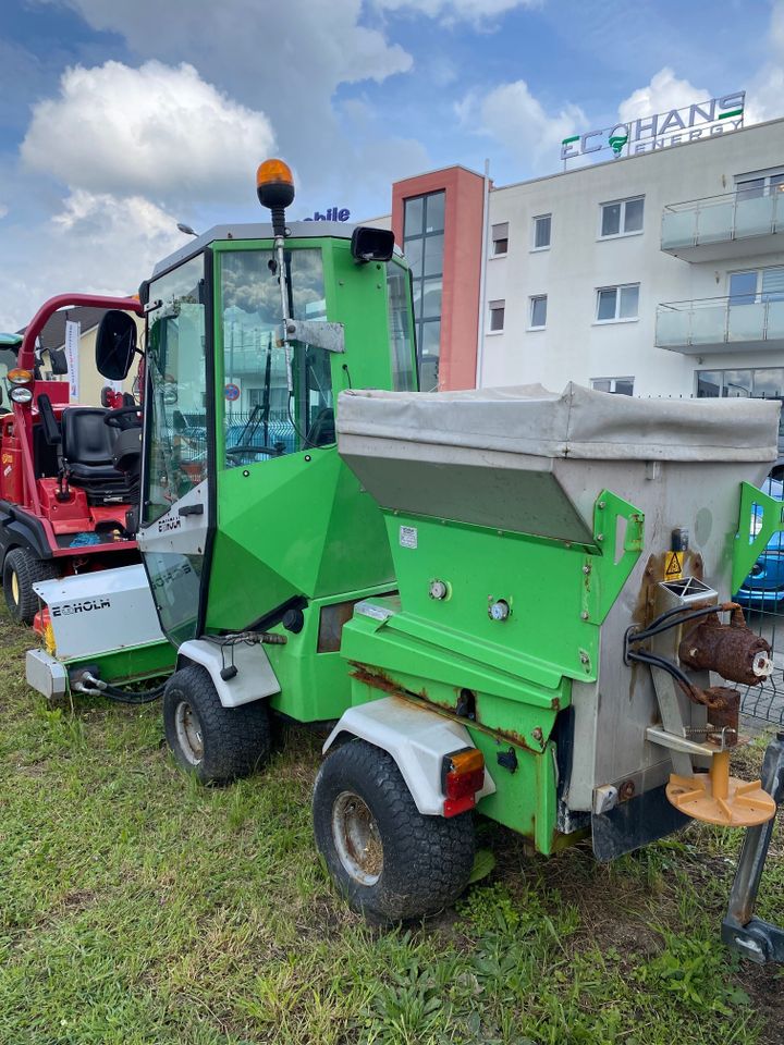 Egholm 2100 Geräteträger Kehrmaschine Traktor Winterdienst in Obertshausen