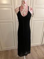 schwarzes sexy Abendkleid festlich mit Pailletten/Steinen Mango Niedersachsen - Lehrte Vorschau