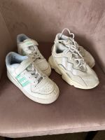 Adidas Kinderschuhe Größe 27 Nordrhein-Westfalen - Extertal Vorschau