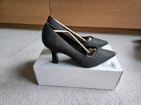 NEU S.Oliver Pumps  Gr. 39 Niedersachsen - Gifhorn Vorschau