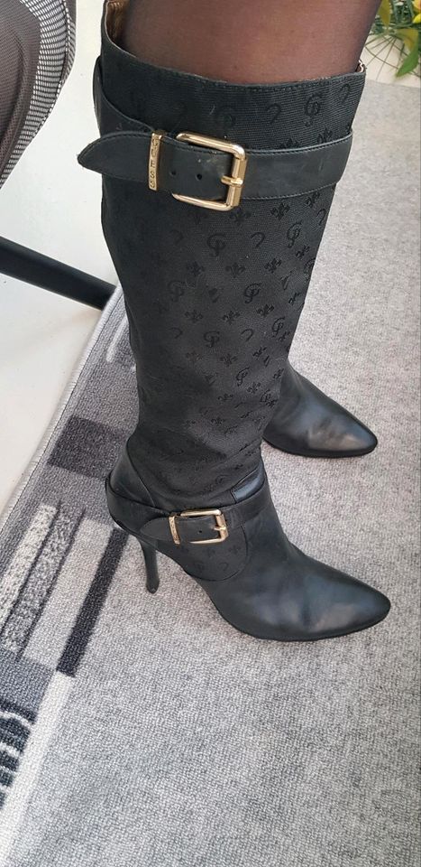 Stiefel von Guess, grösse 41, Farbe schwarz in Düsseldorf