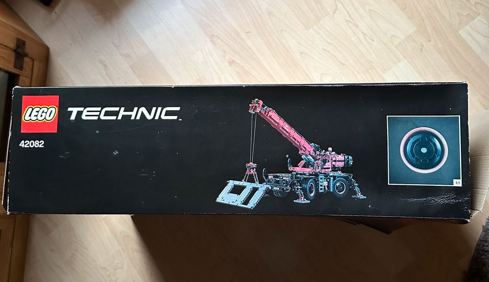 Lego Technic Geländegängiger Kranwagen 42082 in Idar-Oberstein