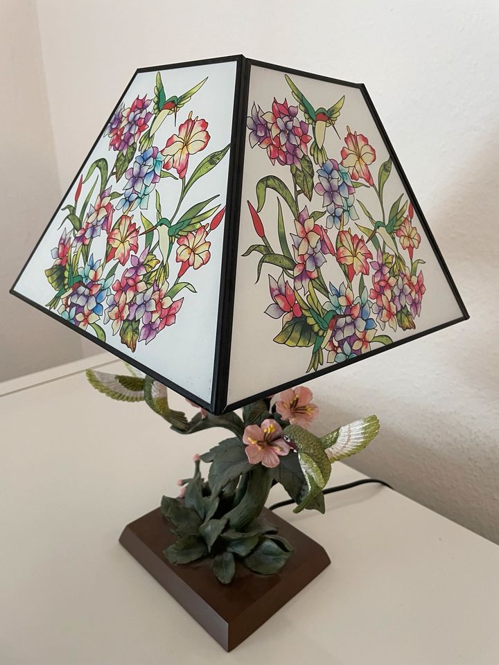 Florale Tischlampe von Bradford Exchange in Bad Pyrmont