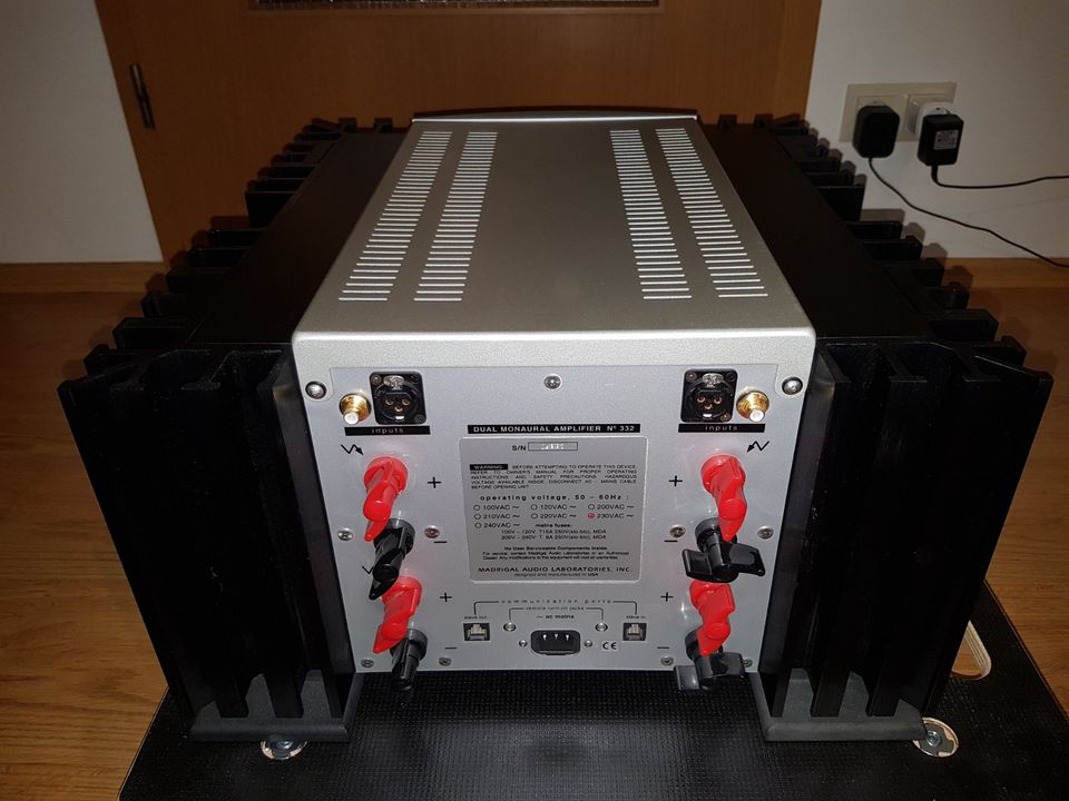 Mark Levinson No 332 Endstufe in Aurachtal