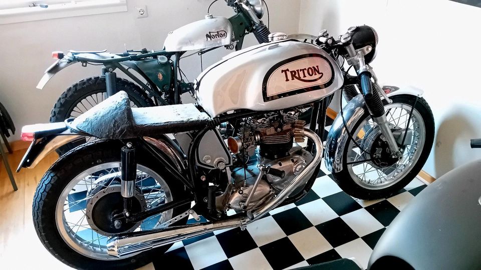 Norton WL Sitz Höckersitz Café Racer Rohling in Oberndorf am Neckar