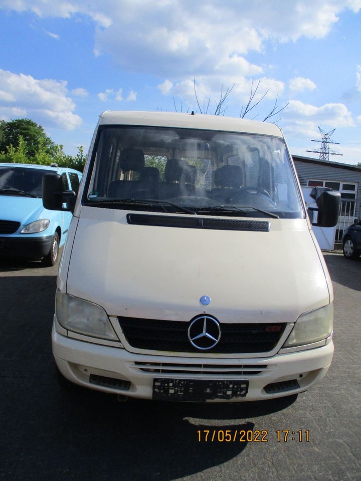 Mercedes-Benz Sprinter 213 CDI, 6/9 Sitze NEUER PREIS !! in Bremen