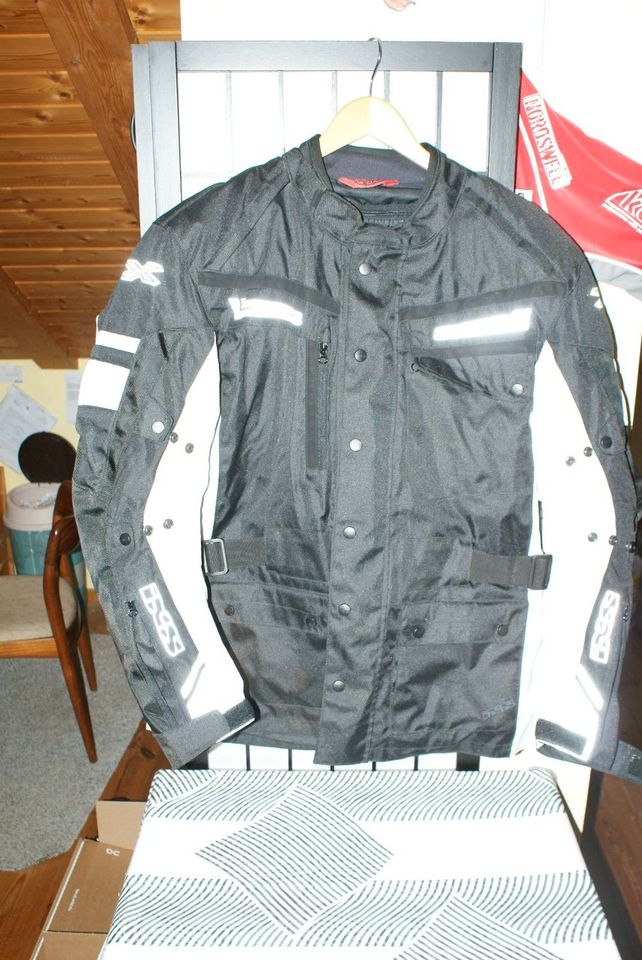 IXS Herren Touring Jacke schwarz/weiß Gr. XXL in Fränkisch-Crumbach