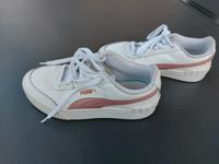 Puma Sneaker Glitzer - Größe 38 Rheinland-Pfalz - Mülheim-Kärlich Vorschau