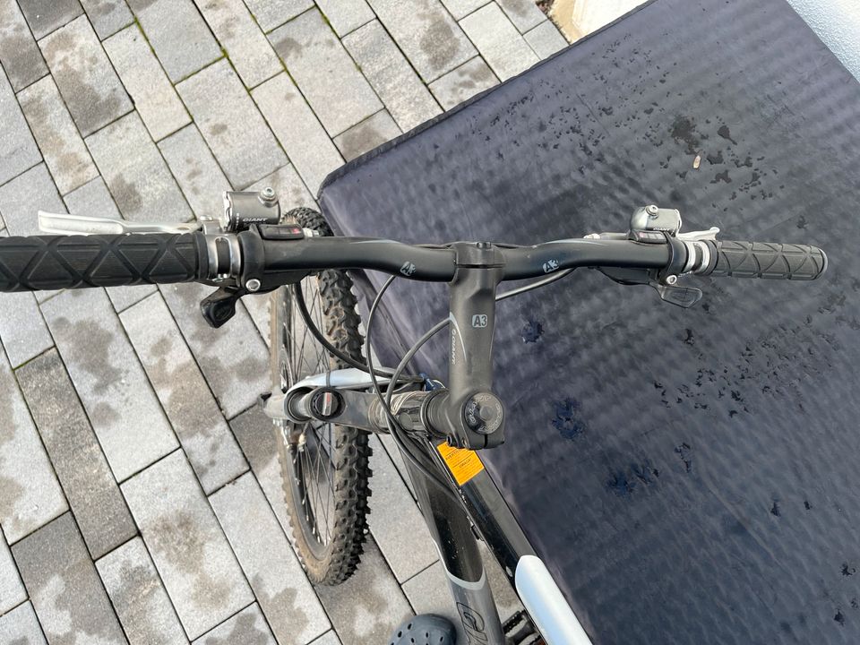 Mountainbike - 26 Zoll zu verkaufen in Brehna